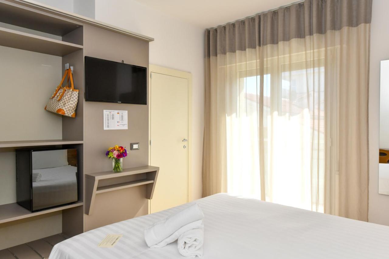 Hotel Delle Mimose Lido di Jesolo Exteriér fotografie